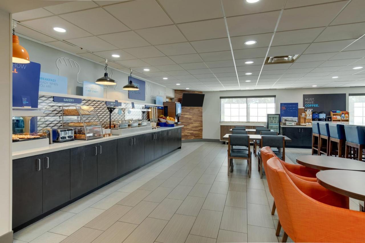 Holiday Inn Express I-95 Capitol Beltway - Largo By Ihg מראה חיצוני תמונה