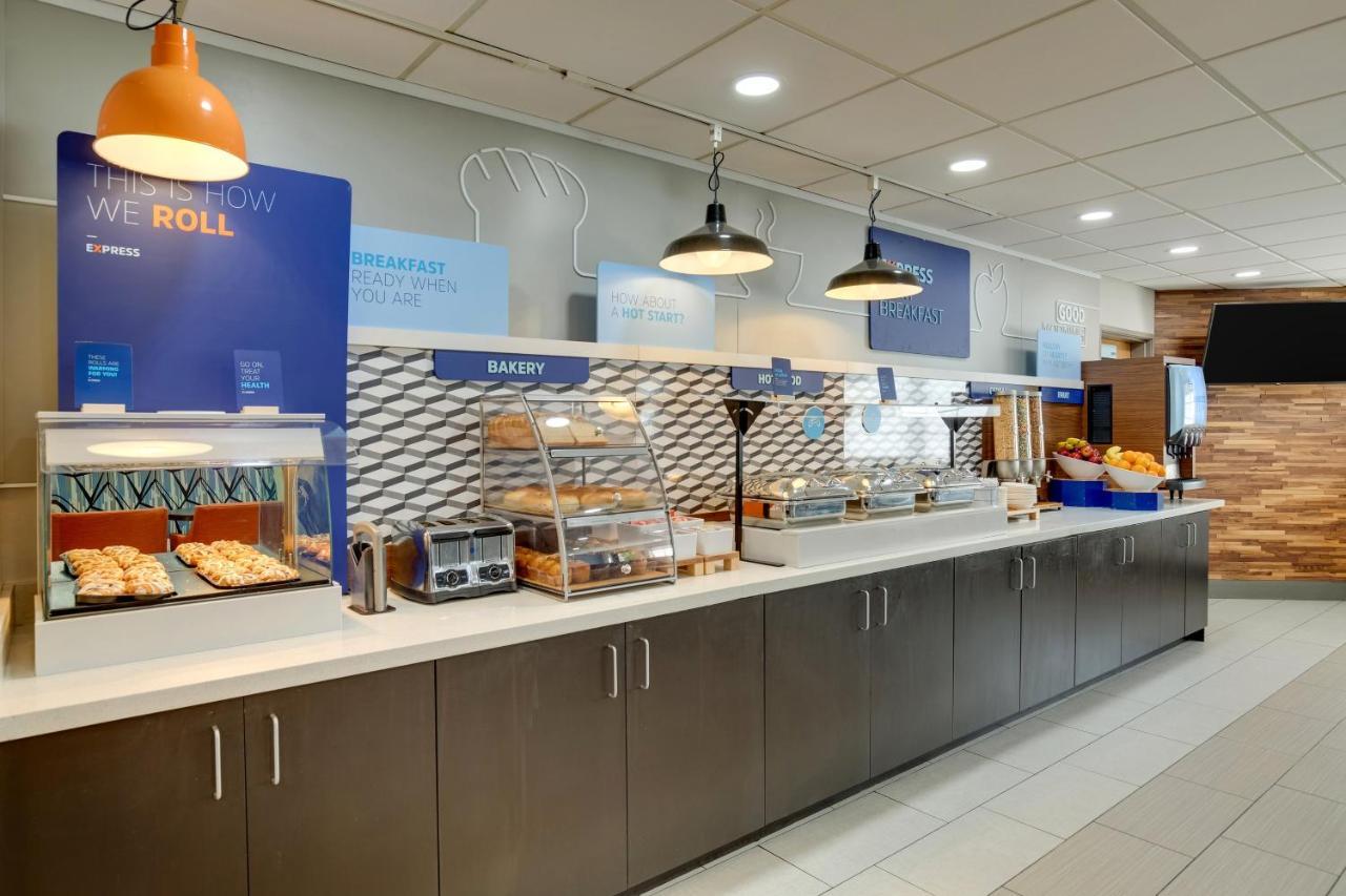 Holiday Inn Express I-95 Capitol Beltway - Largo By Ihg מראה חיצוני תמונה