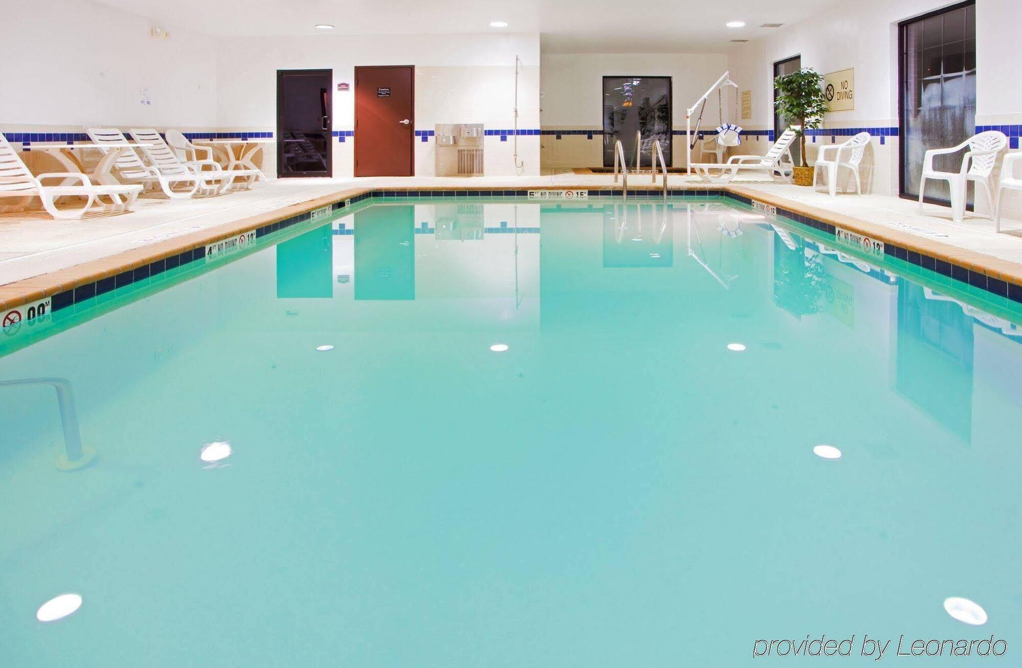 Holiday Inn Express I-95 Capitol Beltway - Largo By Ihg מראה חיצוני תמונה